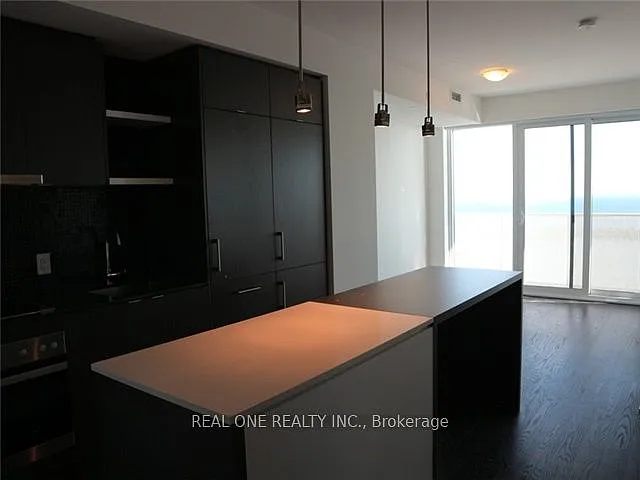 88 Harbour St S #6409 — Photo 6