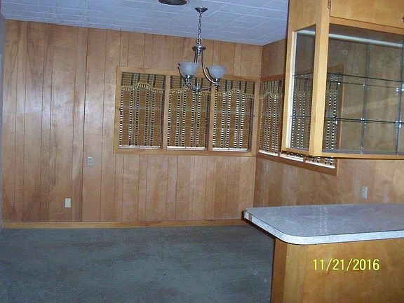 5th image of 1221 College Ave