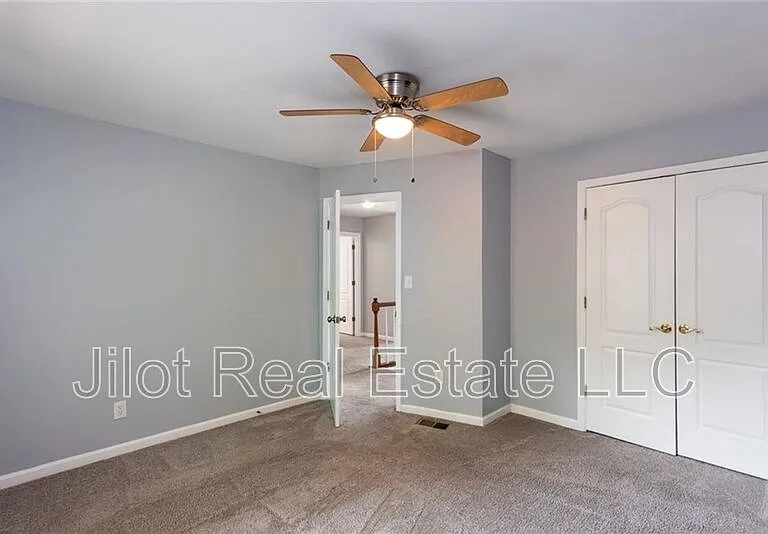 483 Mountain Oaks Pkwy — Photo 18