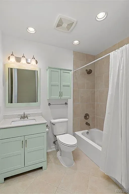 2 bed, 733 sqft, $1,450 — Photo 4