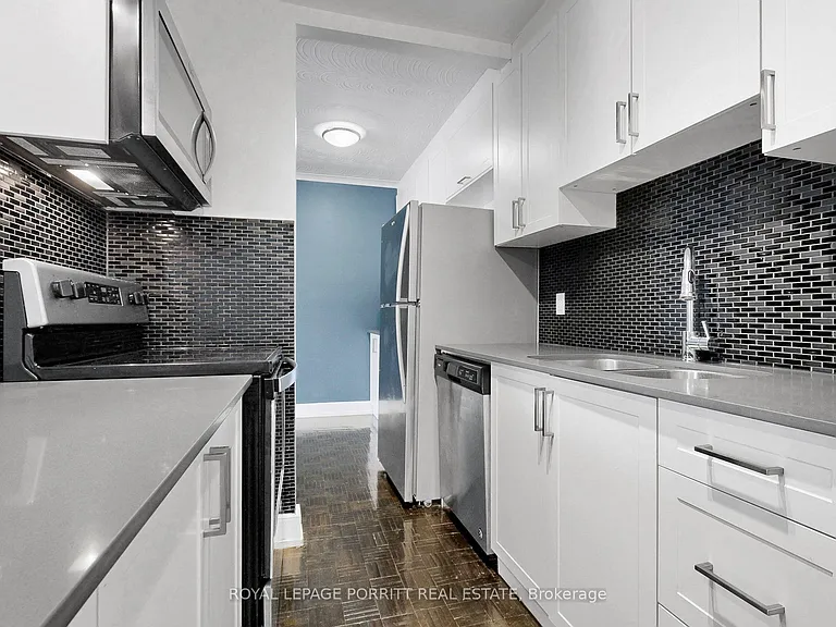 4 Superior Ave #8 — Photo 7