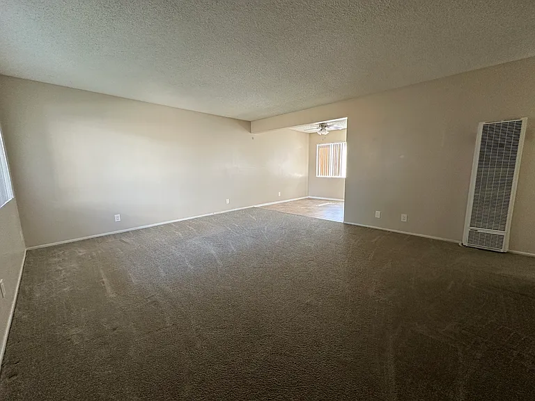 5305 Tyler Ave #3 — Photo 2