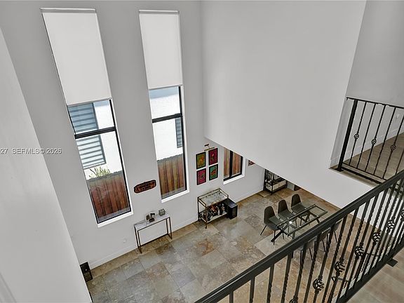3rd image of 3022 SW 17th St #3022