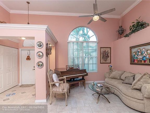 3rd image of 2842 W Abiaca Cir