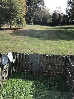 2nd image of 1660 Darren Cir