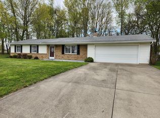 18081 Rick Way Dr, Sidney, OH 45365