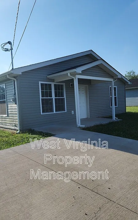 732 Circleview Dr