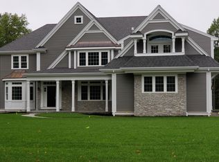 7 Singletary Way, Hopkinton, MA 01748