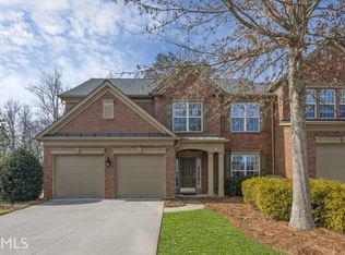425 Skulley Dr, Roswell, GA 30076