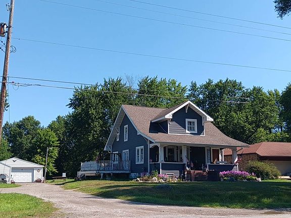 3rd image of 7150 W Vienna Rd