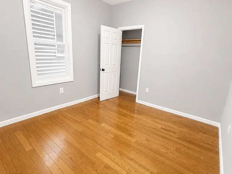 814 S 16th St #1 — Photo 8