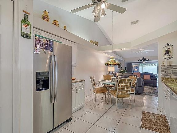 3rd image of 4110 Brittany Ln #23