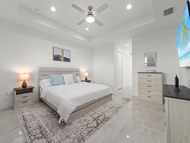 3319 Tropicana Pkwy W — Photo 22