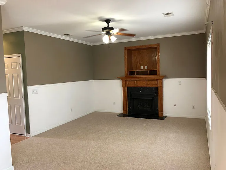 8727 Evangeline Dr — Photo 8