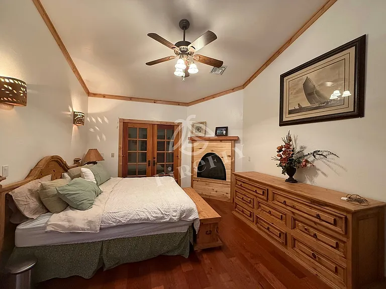 1847 Solomon Cir — Photo 9