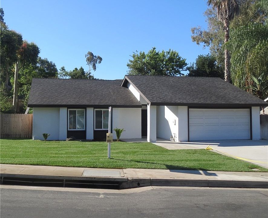 2nd image of 28952 Aloma Ave