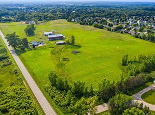 Wood Ln, Green Bay, WI 54313