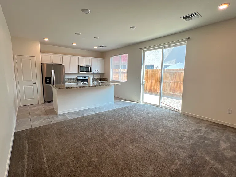 1032 Big Rock Loop — Photo 8