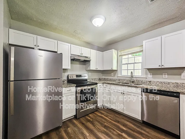 4636 Vintage Ln — Photo 10