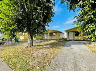 613 Amaryllis Ave, Pahokee, FL 33476