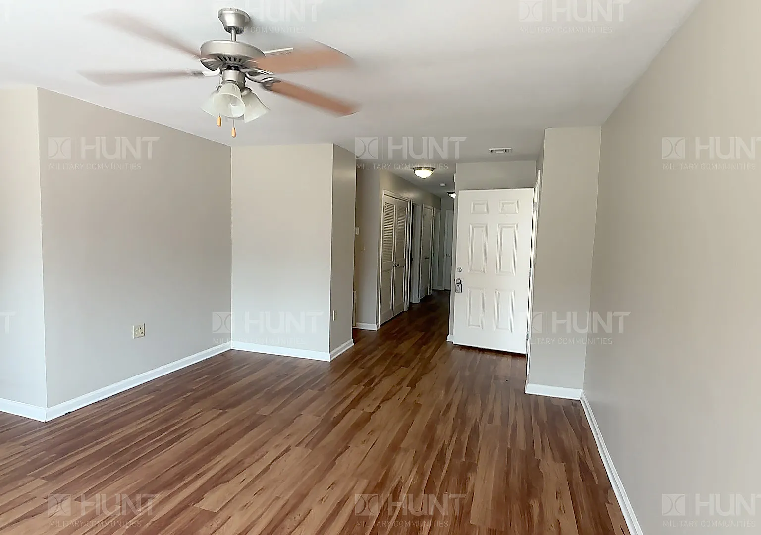 3 bed, 1275 sqft, $1,400 — Photo 2