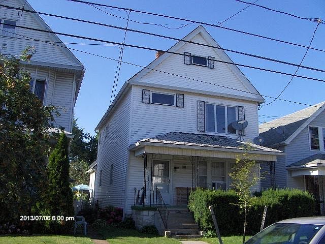 1st image of 28 Marion St #Up