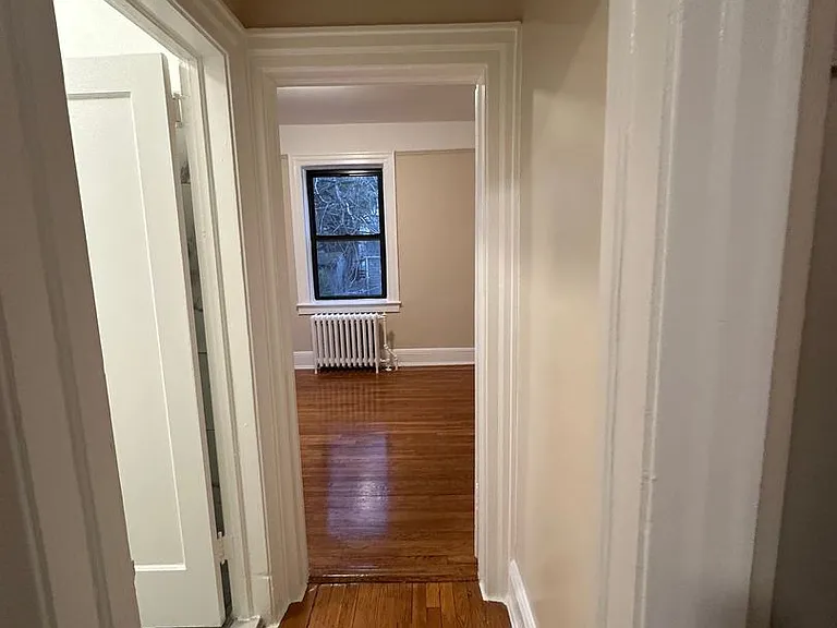 Palisades Apartments — Photo 19