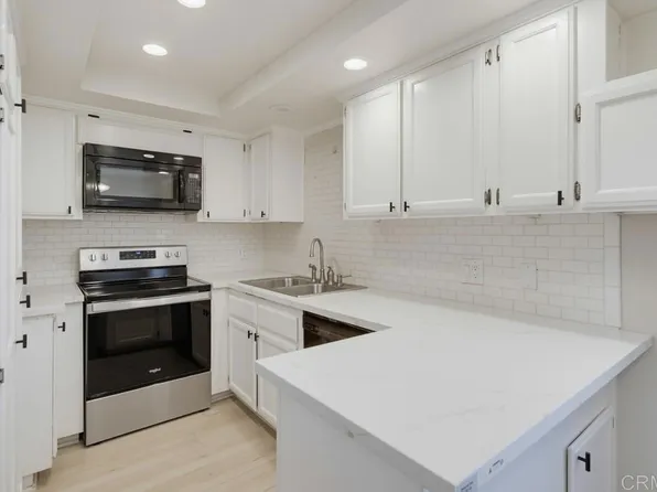 4339 Rialto St APT 6, San Diego, CA 92107