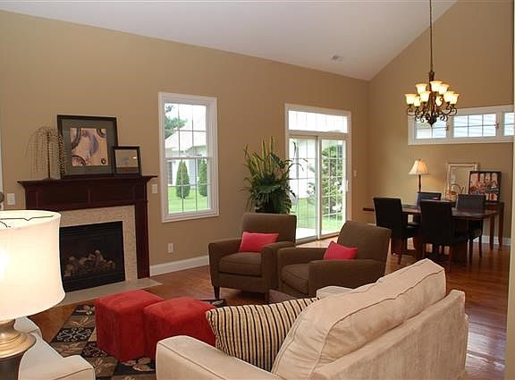 4th image of 3114 E Wyndam Ct Lot 34