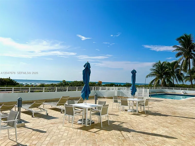 345 Ocean Dr #525 — Photo 12