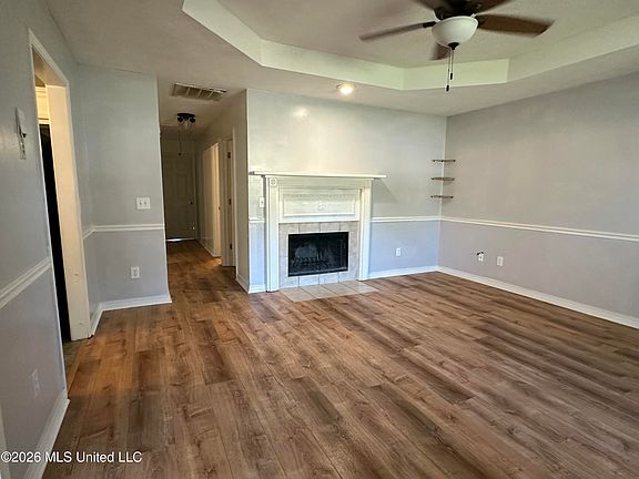 3rd image of 3699 Flynn Dr
