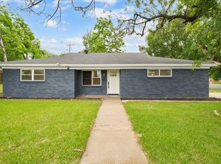 861 Woodcrest Dr, Hurst, TX 76053