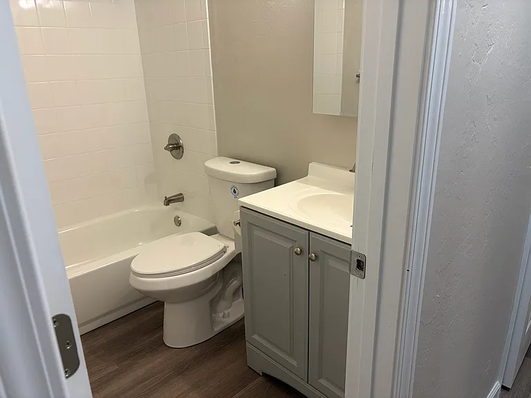 1825B S Gadsden St #1855B — Photo 11