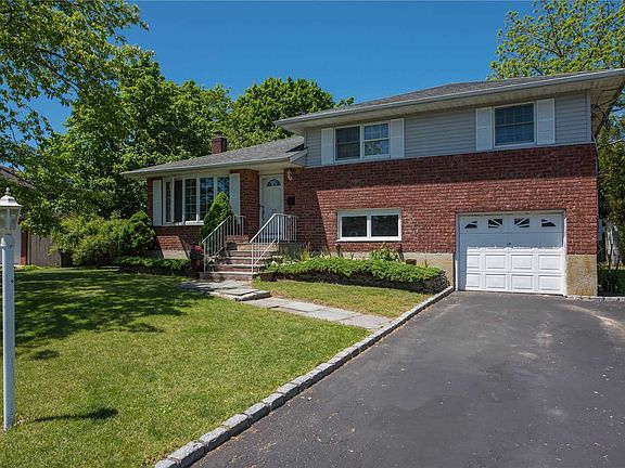 2nd image of 52 Wagstaff Ln