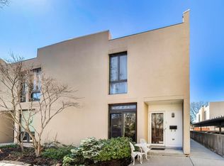 1 Maple Tree Ct, Elmhurst, IL