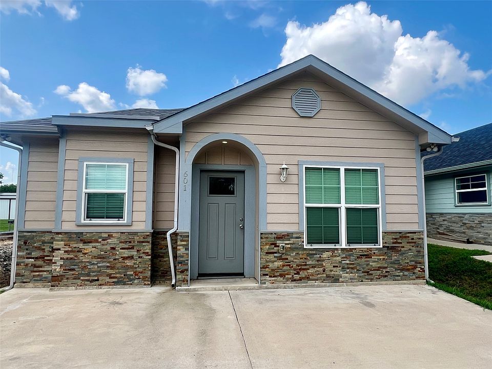 601 E Carter St, Sherman, TX 75090 MLS 20720744 Zillow