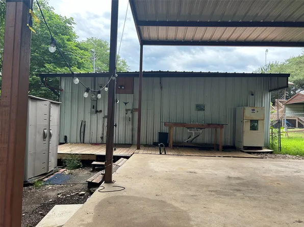 213 County Road 1772, Clifton, TX 76634