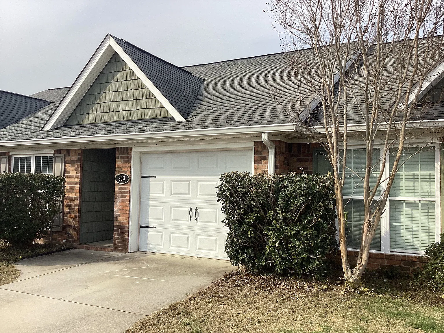 853 Bryan Cir — Photo 1