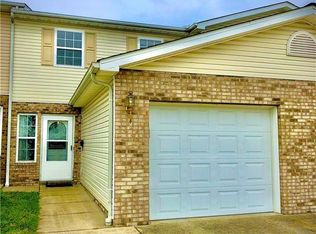 921 4th Ave, Saint Albans, WV 25177