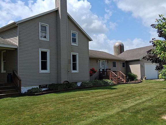 2nd image of 8734 Wildcat Rd