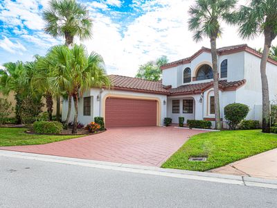 105 Island Way, Greenacres, FL, 33413