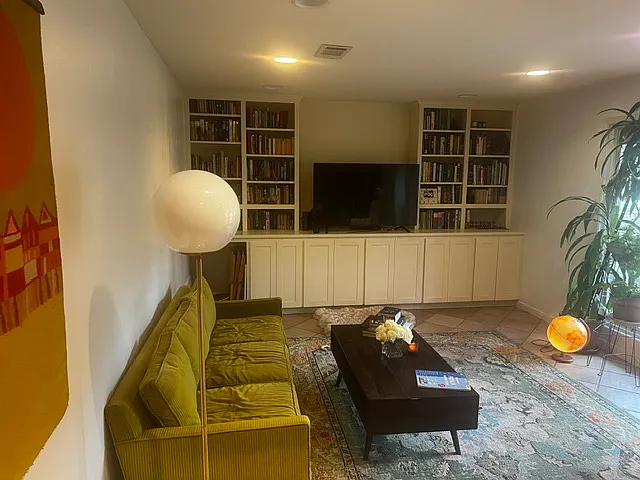 809 Franklin Dr — Photo 8