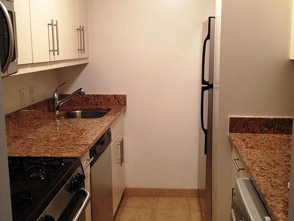 2nd image of 219-29 S 18th St #1414