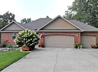 170 Southview Dr, Branson, MO 65616