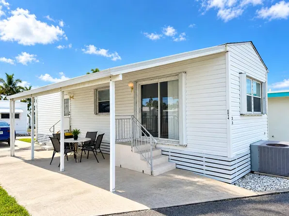 14 Bamboo Drive #Cd, Briny Breezes, FL 33435