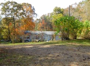 13700 Flamingo Rd, Northport, AL 35475