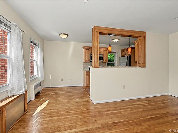 5th image of 60 Manville Road #1