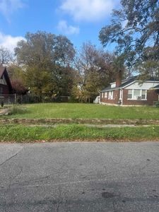 576 E McKellar Ave, Memphis, TN, 38106