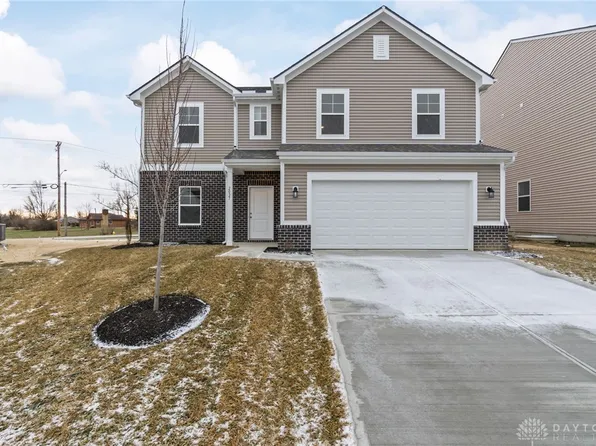 2027 Ivy Rd, Clayton, OH 45315