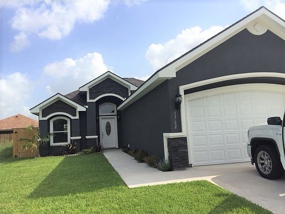 2nd image of 1762 The Park Dr
